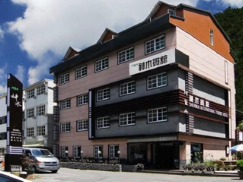 Alishan Shermuh Tourist Hotel Жонгженг Екстериор снимка